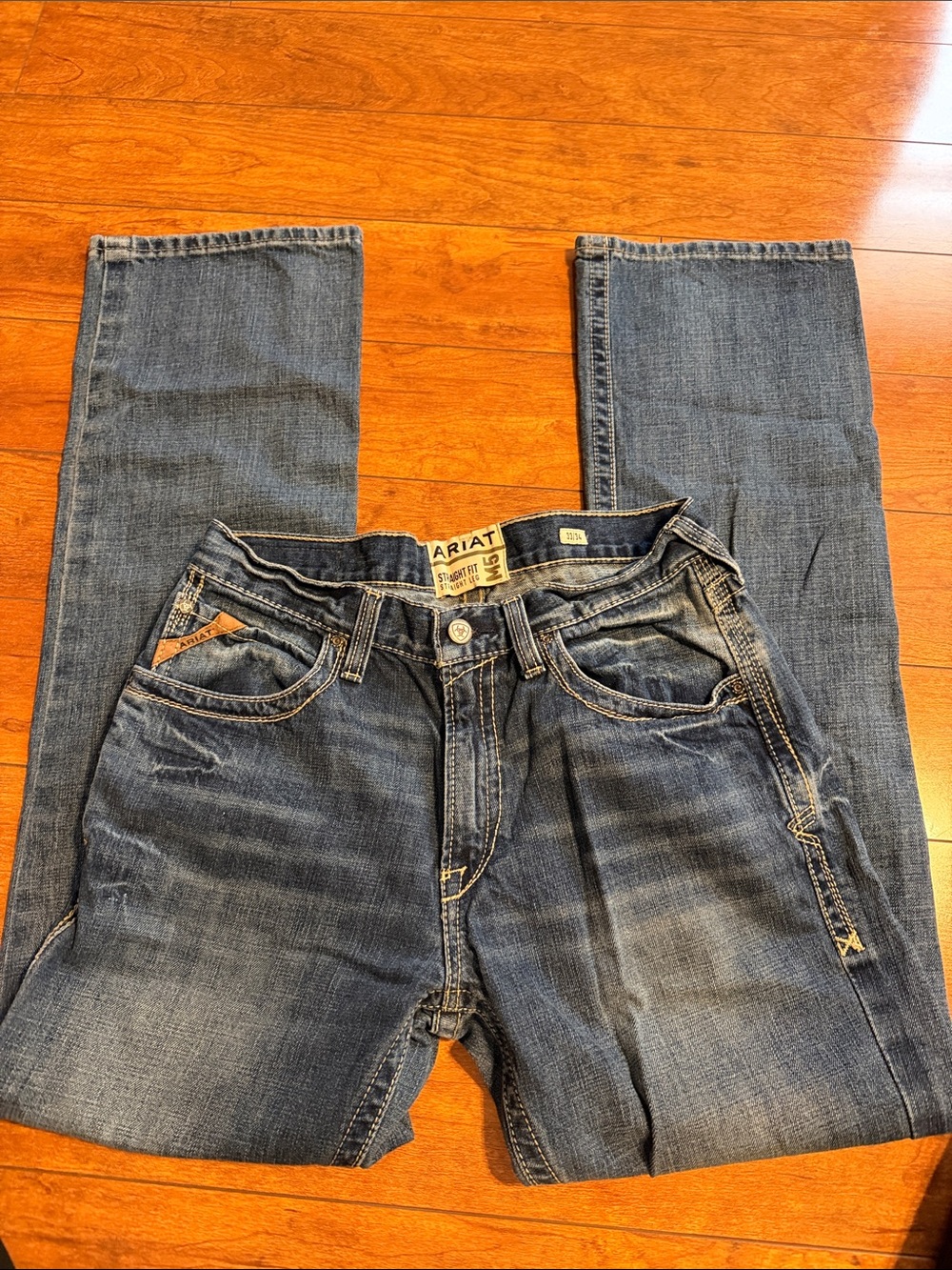Ariat Men’s Distressed Indigo Straight Jeans